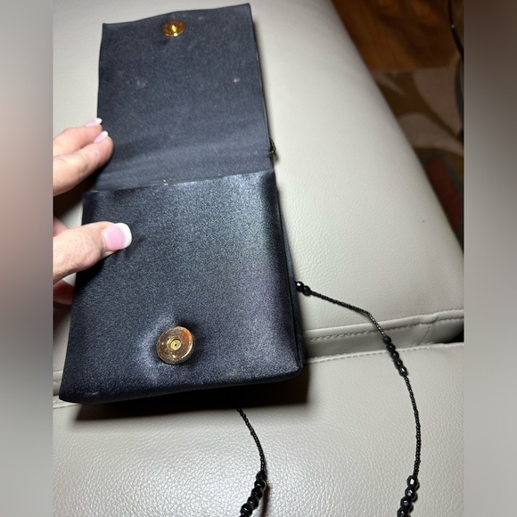 Vintage Black Satin Jessica McClintock Evening Bag in Great Condition. - Picture 3 of 6